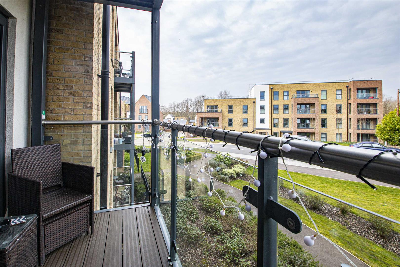 36 Atlas Way, Oakgrove, Milton Keynes
